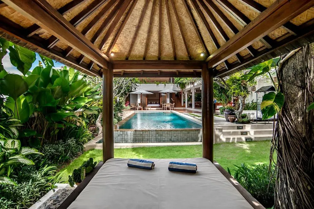 Villa Champa - Family Friendly Accessible Villa Inc Pool Fence And Car And Driver Jimbaran